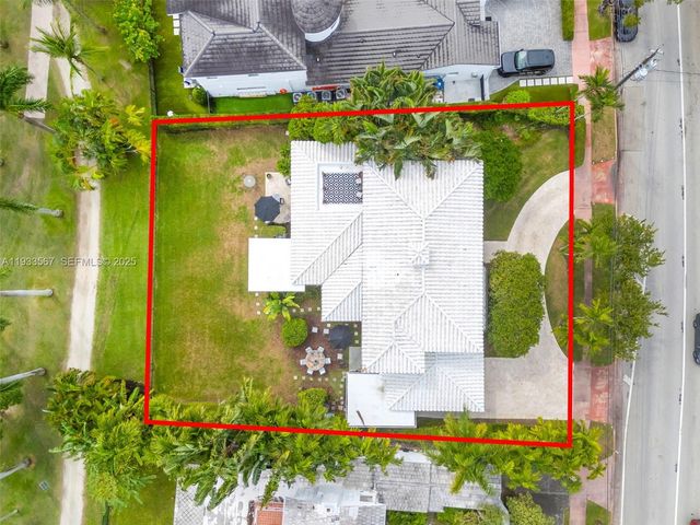 5965 Alton Rd, Miami Beach, FL 33140