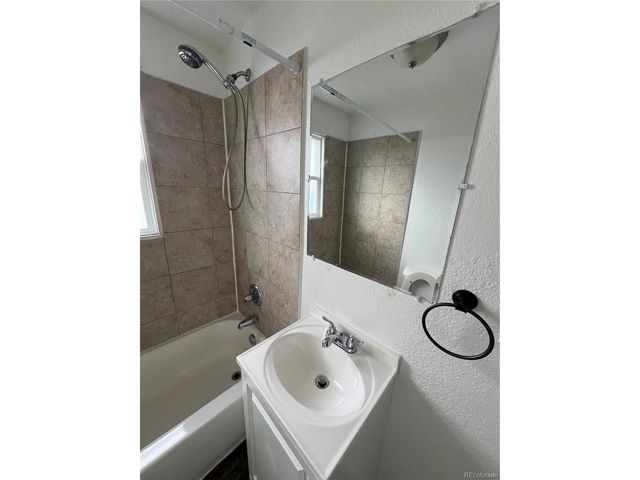 174 N 7th Ave, Brighton, CO 80601