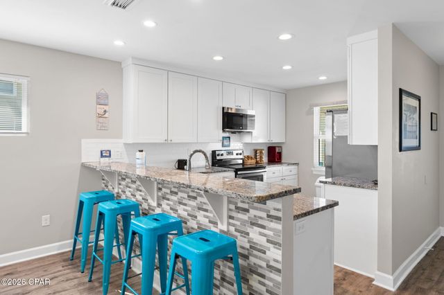 6712 Sunset Avenue, Panama City, FL 32408