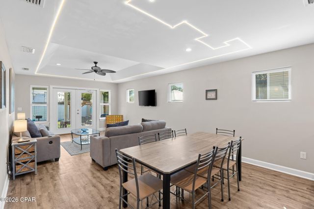 6712 Sunset Avenue, Panama City, FL 32408