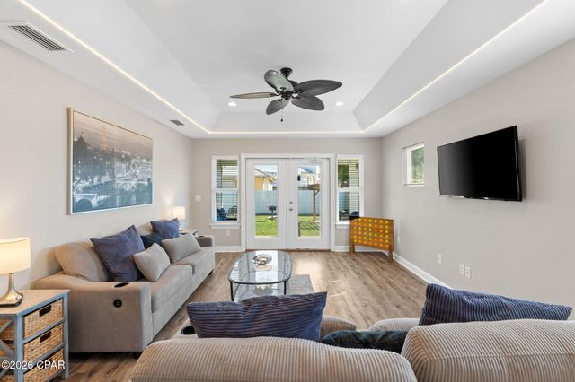 6712 Sunset Avenue, Panama City, FL 32408