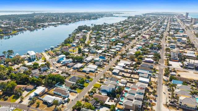 6712 Sunset Avenue, Panama City, FL 32408