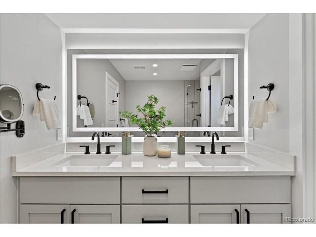 4246 Navajo St, Denver, CO 80211