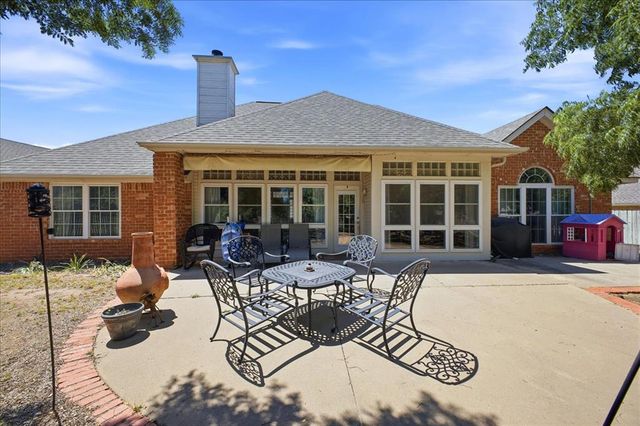 923 Stoneridge Drive, Stillwater, OK 74074