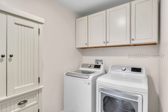 6 Shiney Leaf Ct, Beaufort, SC 29907