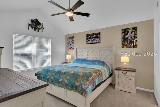 6 Shiney Leaf Ct, Beaufort, SC 29907