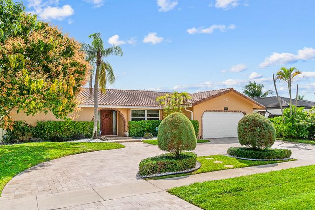 6992 W Calle Del Paz W, Boca Raton, FL 33433