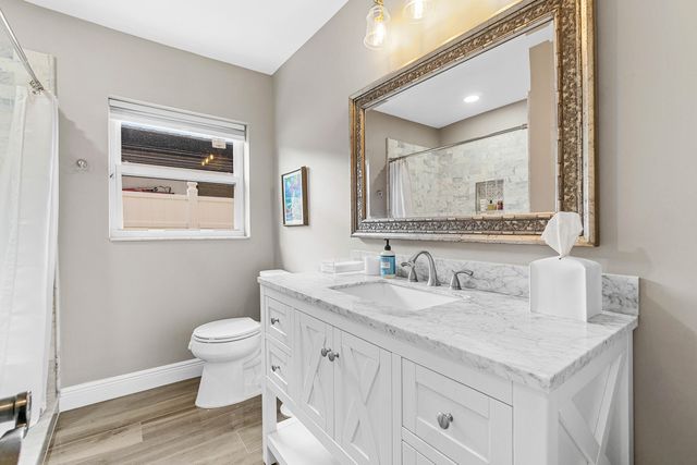 6992 W Calle Del Paz W, Boca Raton, FL 33433