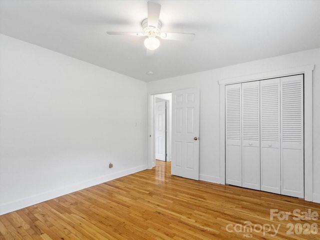 42 East Boulevard, Burnsville, NC 28714
