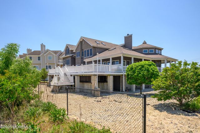 805 Front Street, Union Beach, NJ 07735