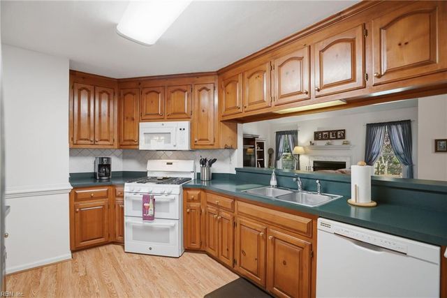717 Greenwing DR, Chesapeake, VA 23323