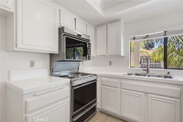1833 Caddington Drive 70, Rancho Palos Verdes, CA 90275