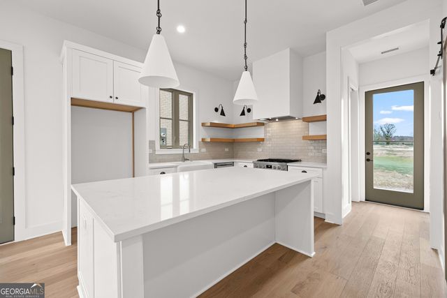 225 Rolison Way, Fayetteville, GA 30214