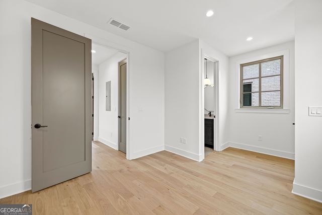 225 Rolison Way, Fayetteville, GA 30214