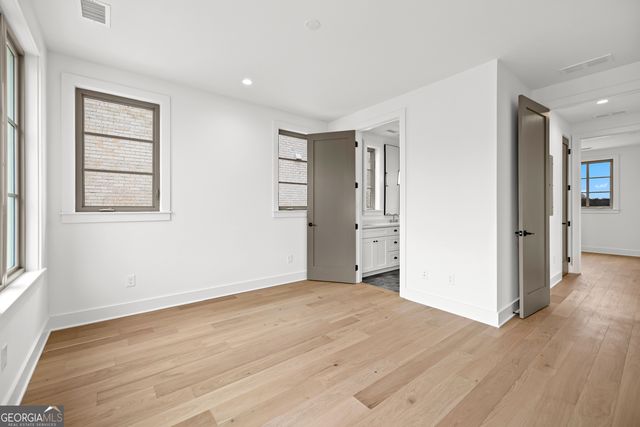 225 Rolison Way, Fayetteville, GA 30214