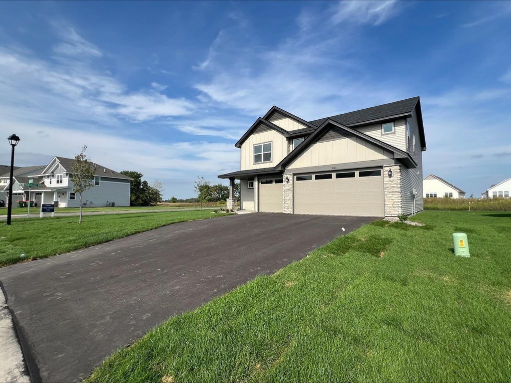 7636 Lotus Lane, Lino Lakes, MN 55014 — photo 2
