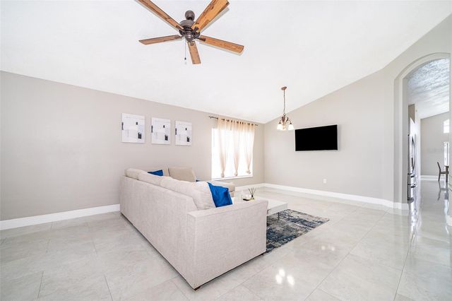 207 LANGHAM DRIVE, Davenport, FL 33897