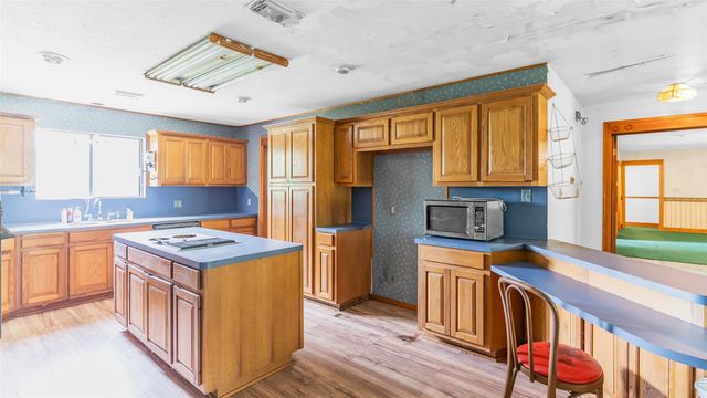 4862 Highway 30 W, Huntsville, TX 77340