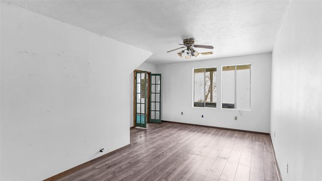 4862 Highway 30 W, Huntsville, TX 77340