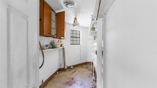 4862 Highway 30 W, Huntsville, TX 77340