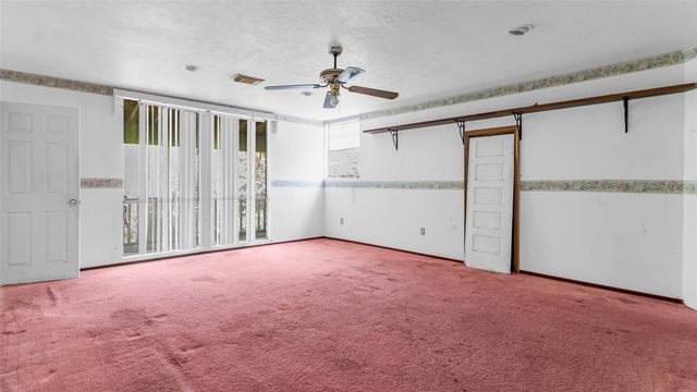 4862 Highway 30 W, Huntsville, TX 77340