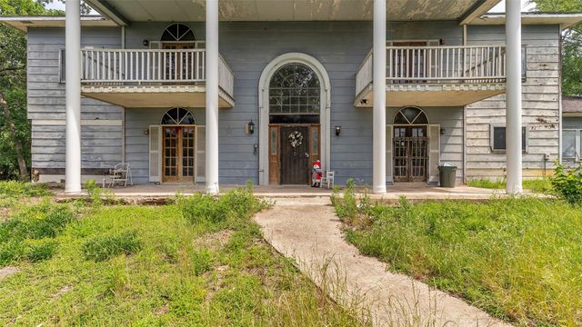 4862 Highway 30 W, Huntsville, TX 77340