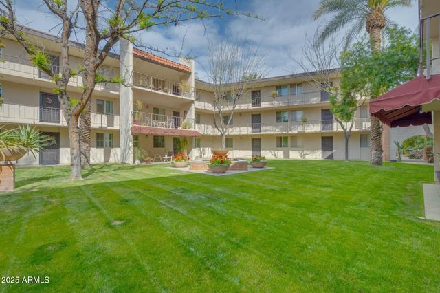 4727 E LAFAYETTE Boulevard 322, Phoenix, AZ 85018