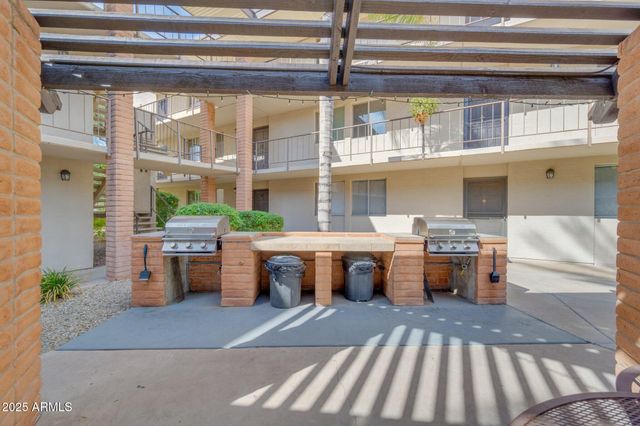 4727 E LAFAYETTE Boulevard 322, Phoenix, AZ 85018