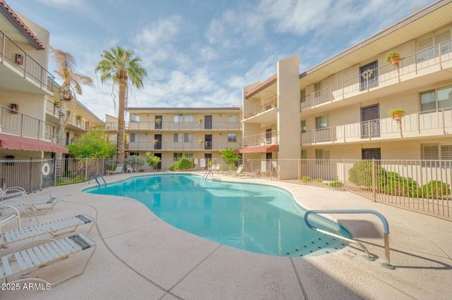 4727 E LAFAYETTE Boulevard 322, Phoenix, AZ 85018