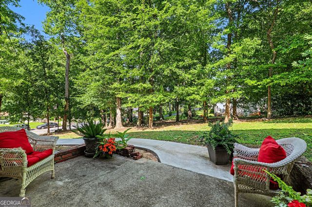 3084 Green Valley Drive, East Point, GA 30344