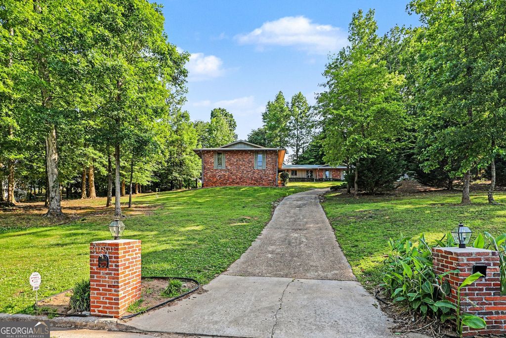 3084 Green Valley Drive, East Point, GA 30344