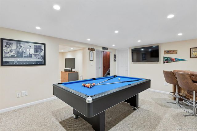 122 McKinley Avenue, North Bellmore, NY 11710