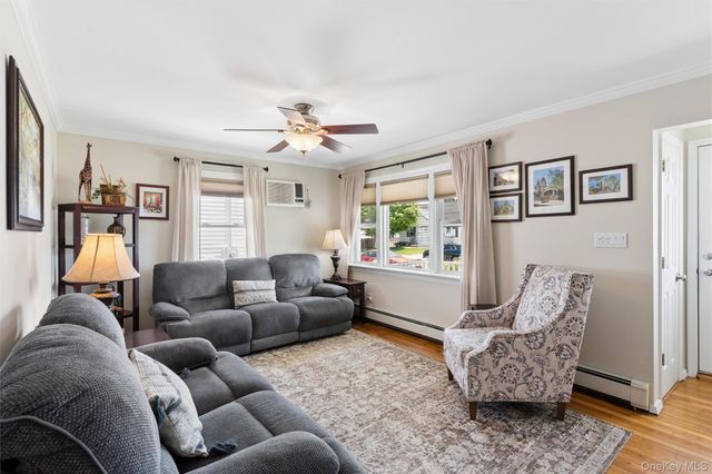 122 McKinley Avenue, North Bellmore, NY 11710