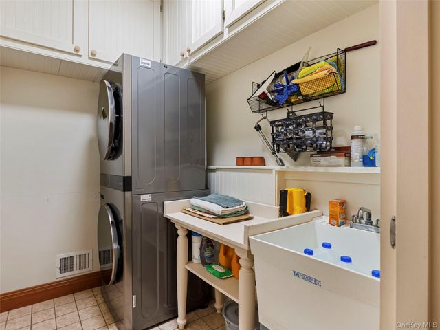 2950 New Prospect Road, Pine Bush, NY 12566