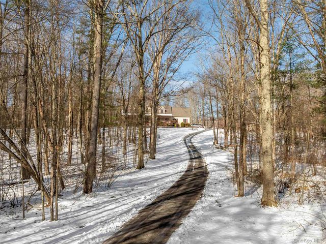 2950 New Prospect Road, Pine Bush, NY 12566
