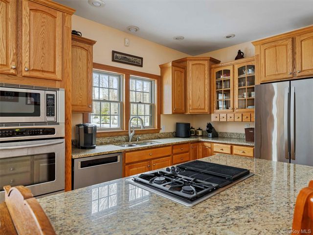 2950 New Prospect Road, Pine Bush, NY 12566