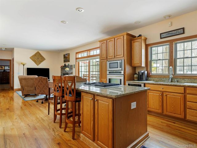 2950 New Prospect Road, Pine Bush, NY 12566