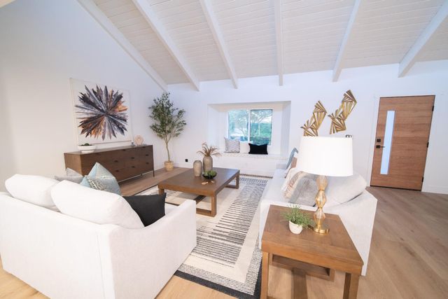 2948 Oakleaf Dr, Cameron Park, CA 95682