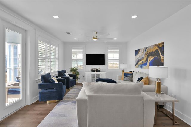 26421 Cat Tail Drive 203, Galveston, TX 77554
