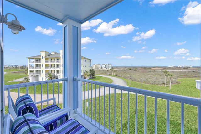 26421 Cat Tail Drive 203, Galveston, TX 77554