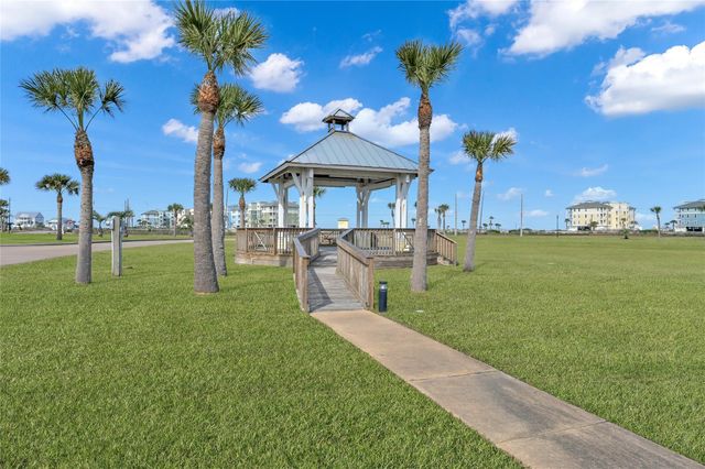 26421 Cat Tail Drive 203, Galveston, TX 77554