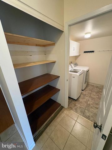 1531 TARLETON PL, Warminster, PA 18974