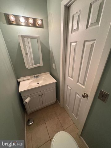 1531 TARLETON PL, Warminster, PA 18974