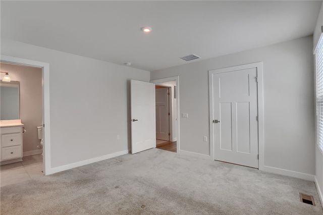 517 Coughton Cross Drive, Lancaster Twp, PA 16037