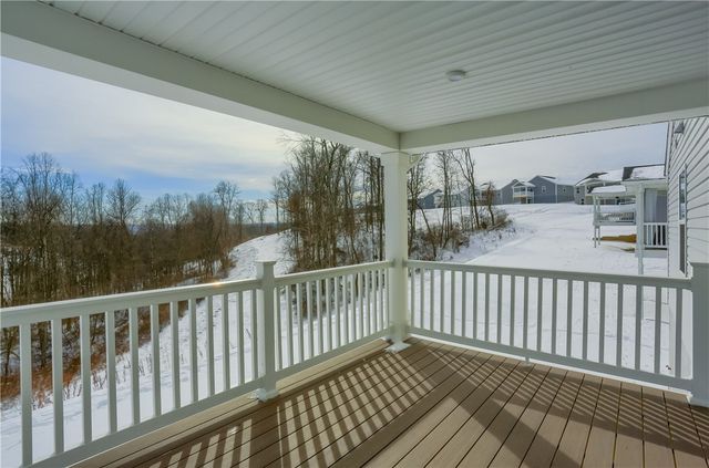 517 Coughton Cross Drive, Lancaster Twp, PA 16037