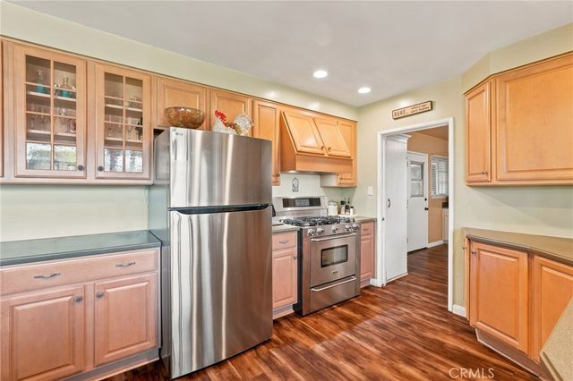 14840 Hiawatha, San Fernando, CA 91345