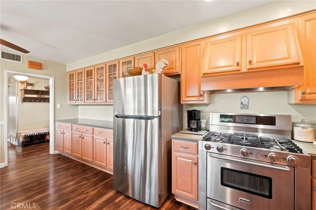 14840 Hiawatha, San Fernando, CA 91345