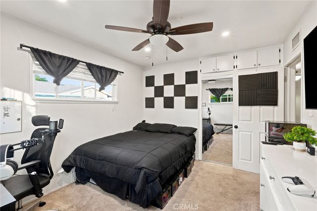 14840 Hiawatha, San Fernando, CA 91345