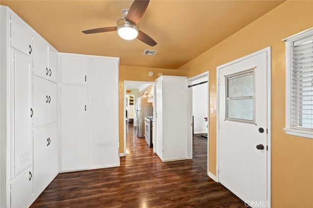 14840 Hiawatha, San Fernando, CA 91345
