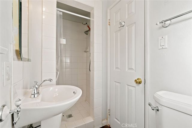 14840 Hiawatha, San Fernando, CA 91345